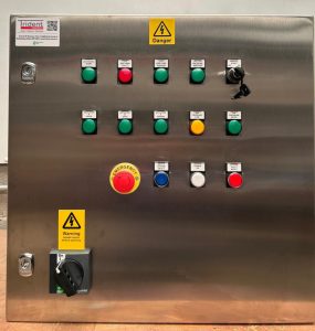 This is a picture of the front of a LPG control panel manufactured by Trident Controls for Calor Gas Clients. It shows emergency stops, warning lights and warning signals.
